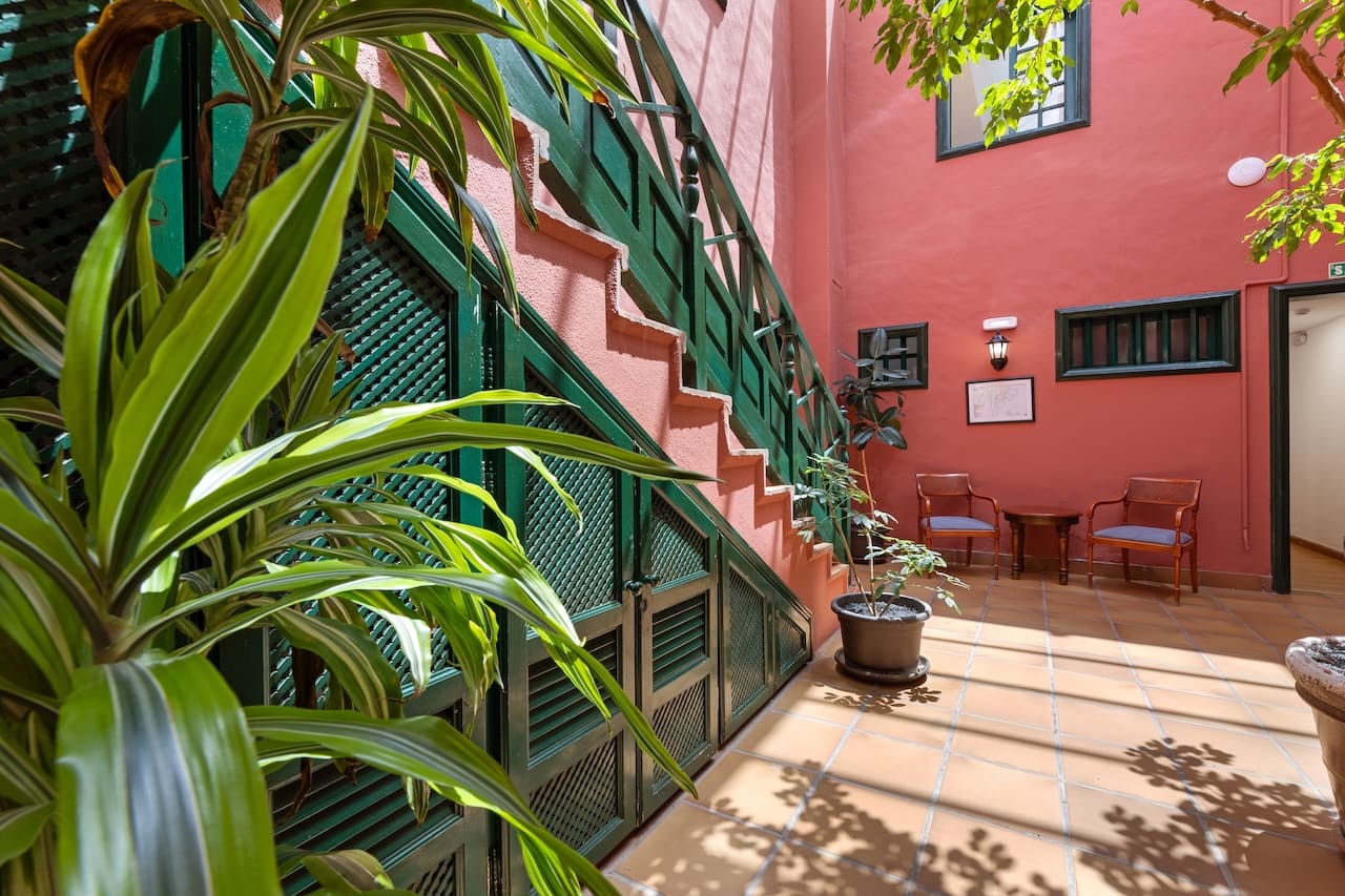 Patio Rosso